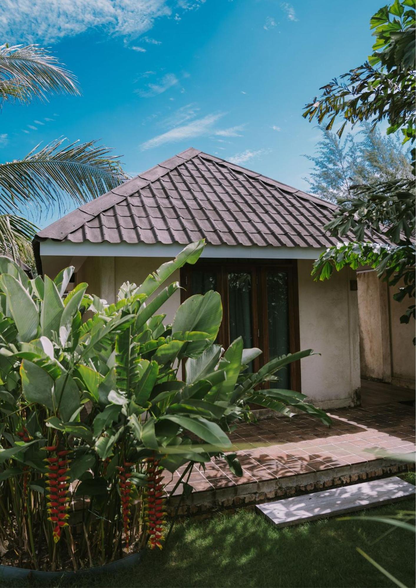 The Kelong Trikora Resort Kangkakawal Exterior photo